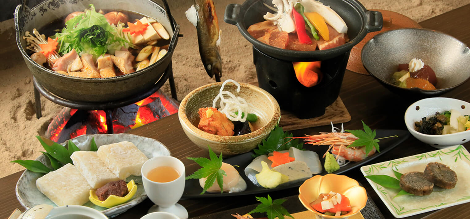 画像:囲炉裏料理