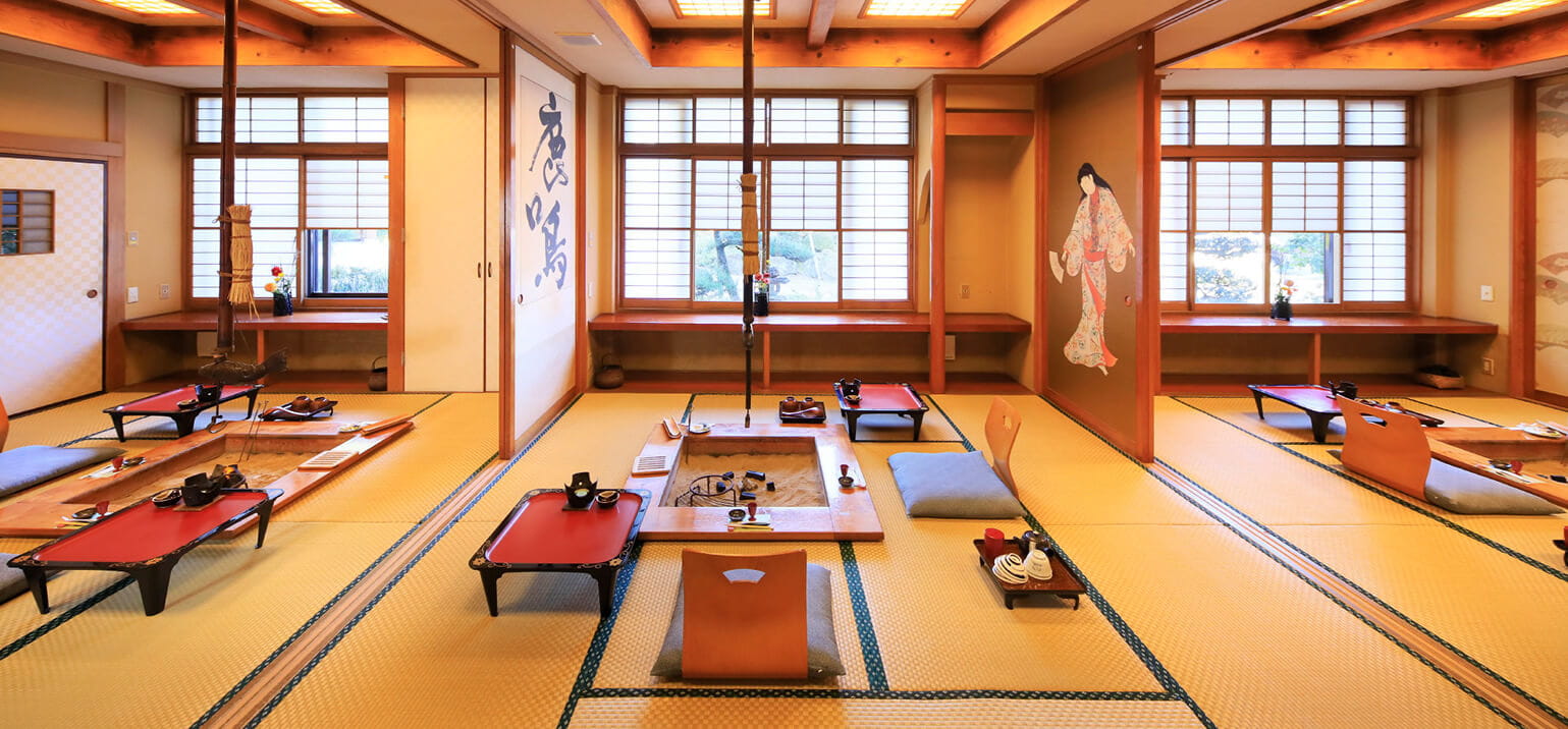 画像:囲炉裏座敷(別角度)